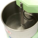 Tainasegaja – 8 l – 4,5 kg tainast – roheline - Image 7
